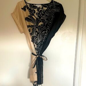 EUC Women’s NY&CO Peach/Blk Belted Top, SZ L